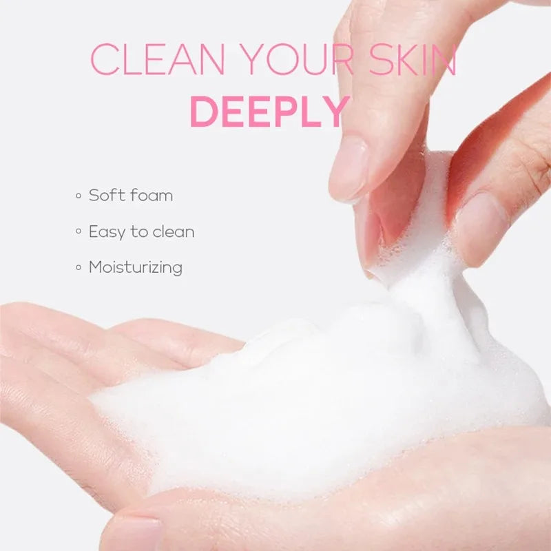 Mousse nettoyante profonde – Éclat & Hydratation